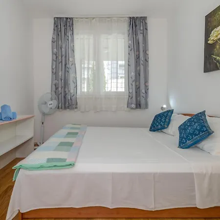 Apartament Lct Beachfront Zs